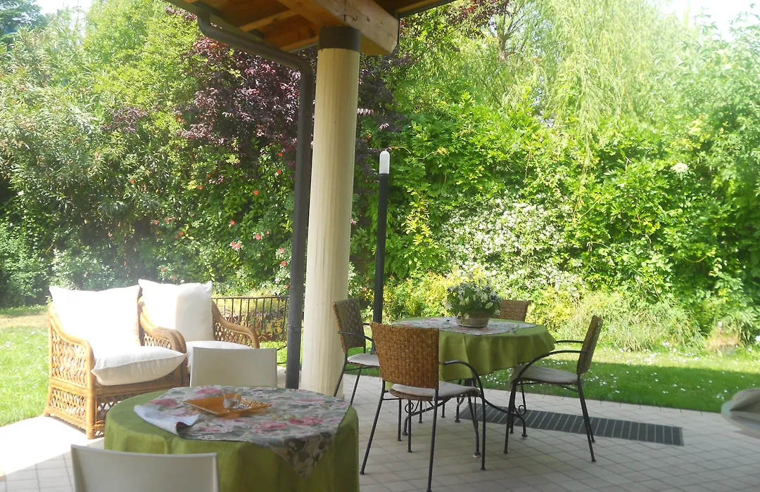 A Casa Di Manu B&B-1